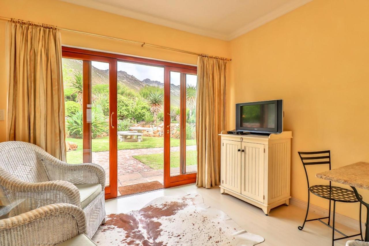 Apricot Gardens Guesthouse Гордонс-Бэй Экстерьер фото